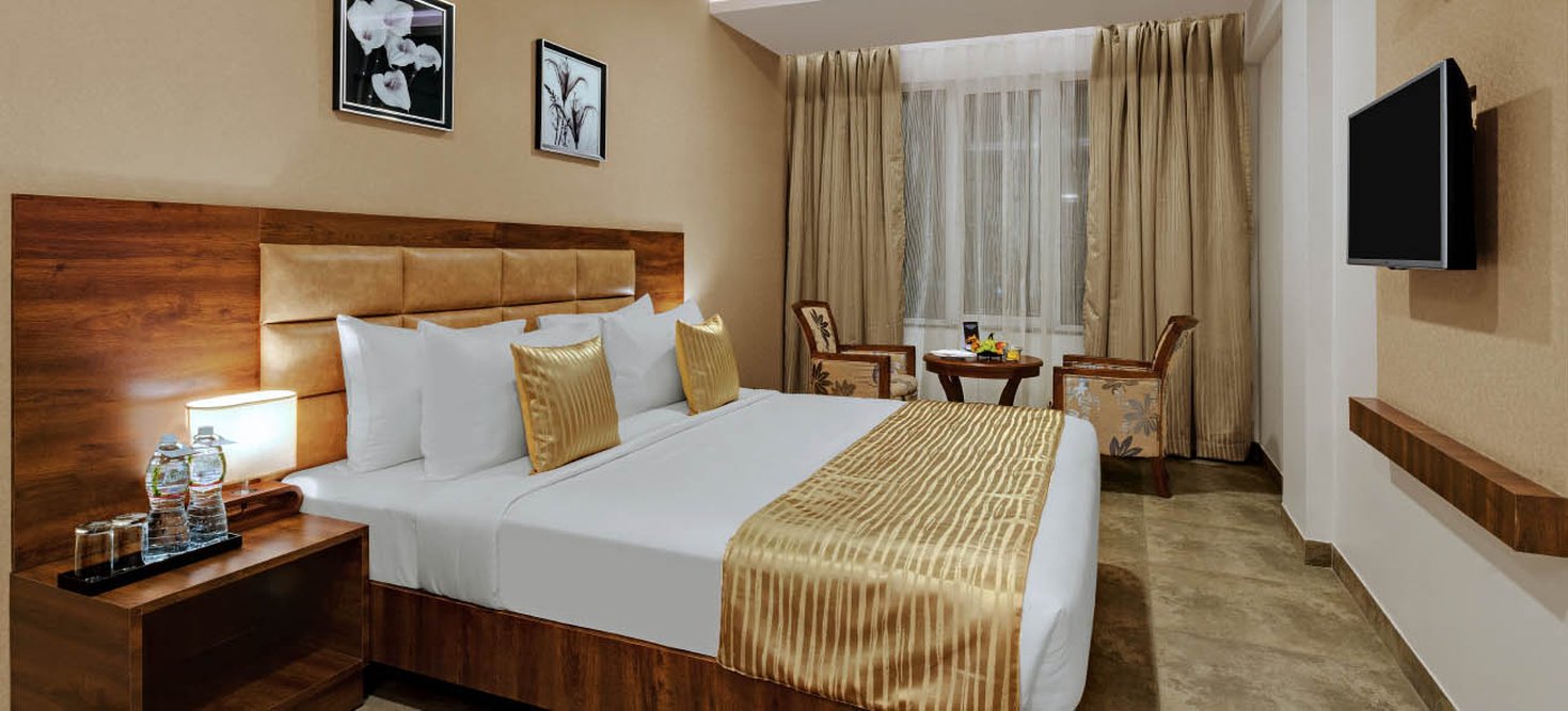The Fern Residency Bhuj 3/8