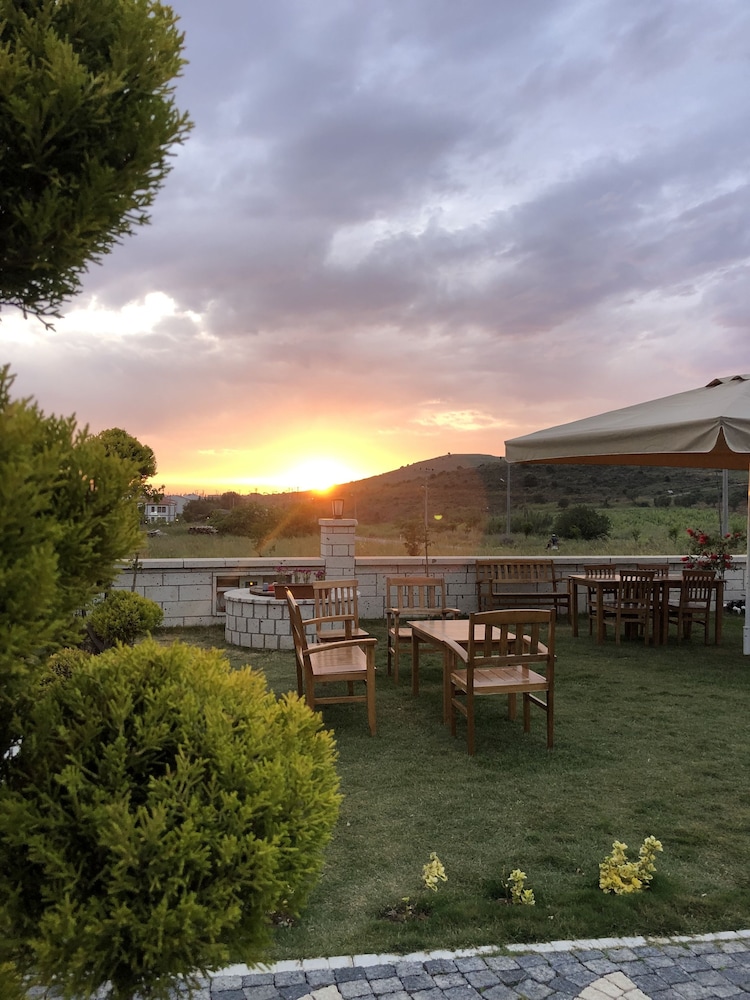 Bozcaada Ersin Konak Butik Otel 23/33
