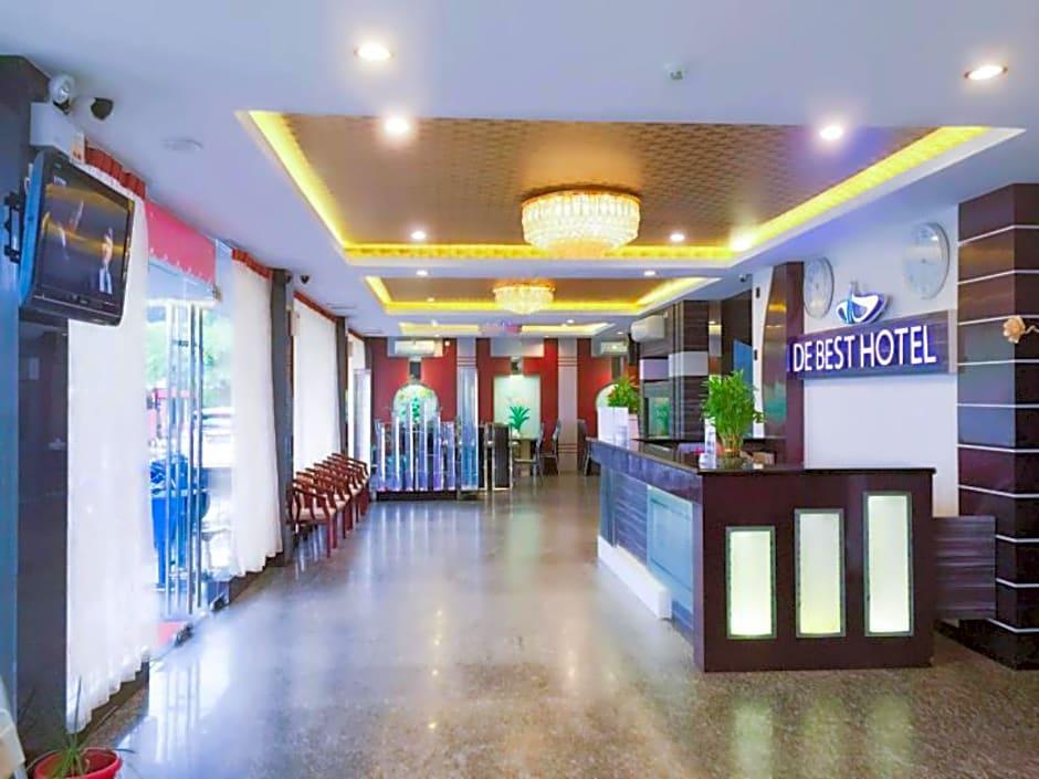 De Best Hotel 2/18