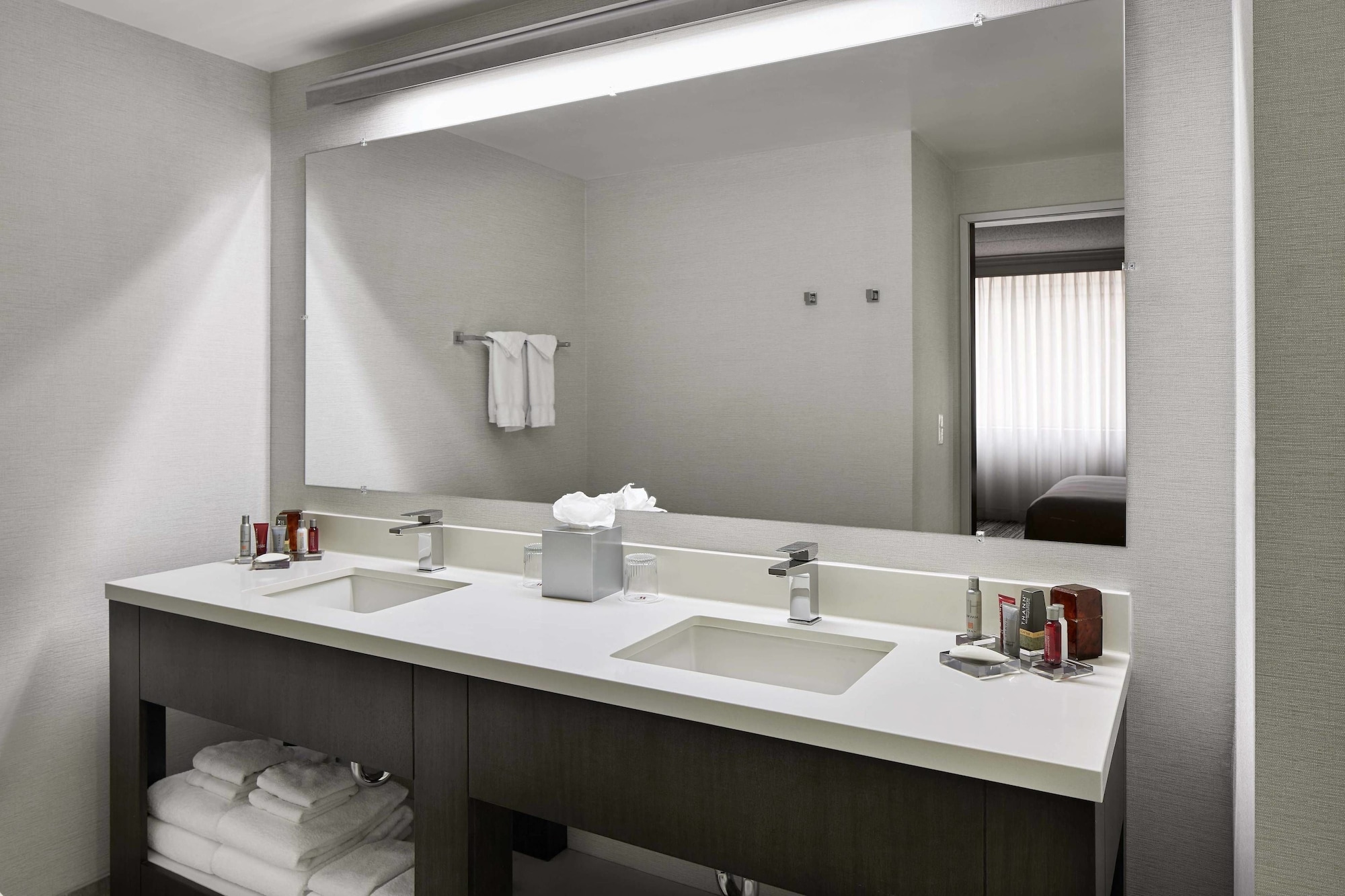غرفة بسريرين مزدوجين، Columbus Marriott Northwest 2/5