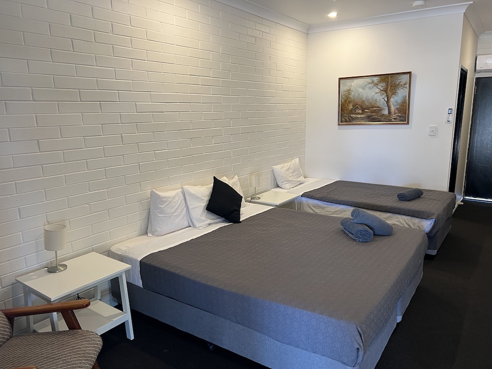 Albert Park Motor Inn 18/63