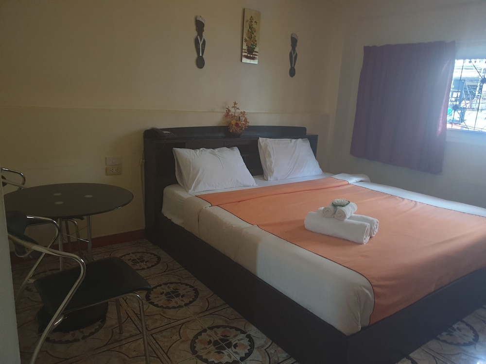 Chaiyapoon Inn 28/67