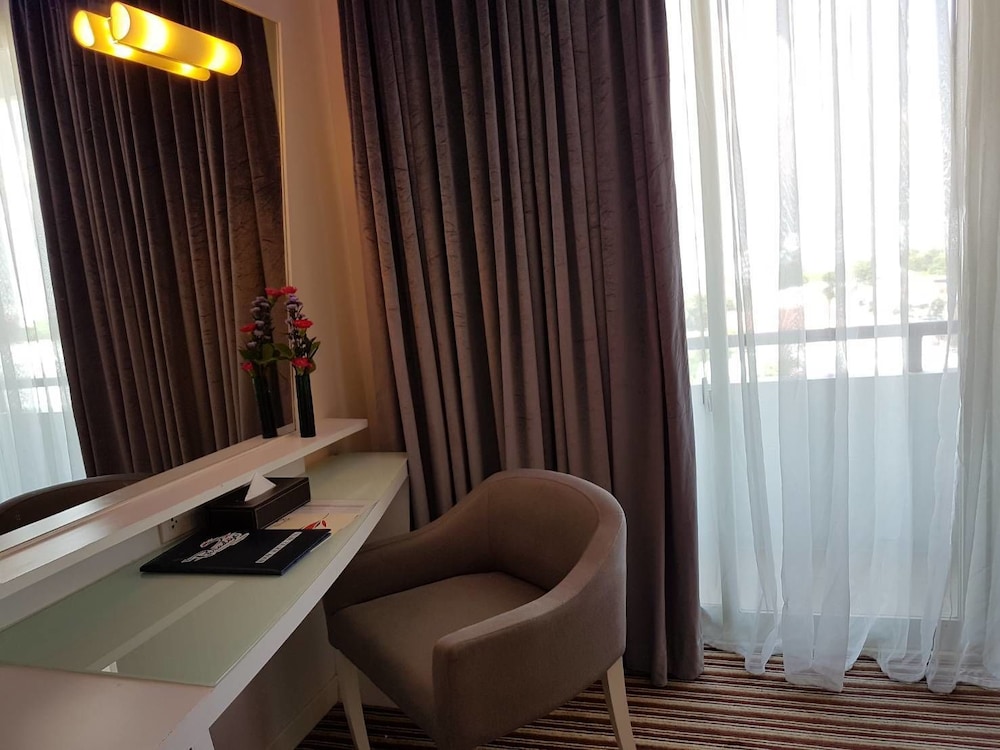 The Paradiso JK Design Hotel 46/67