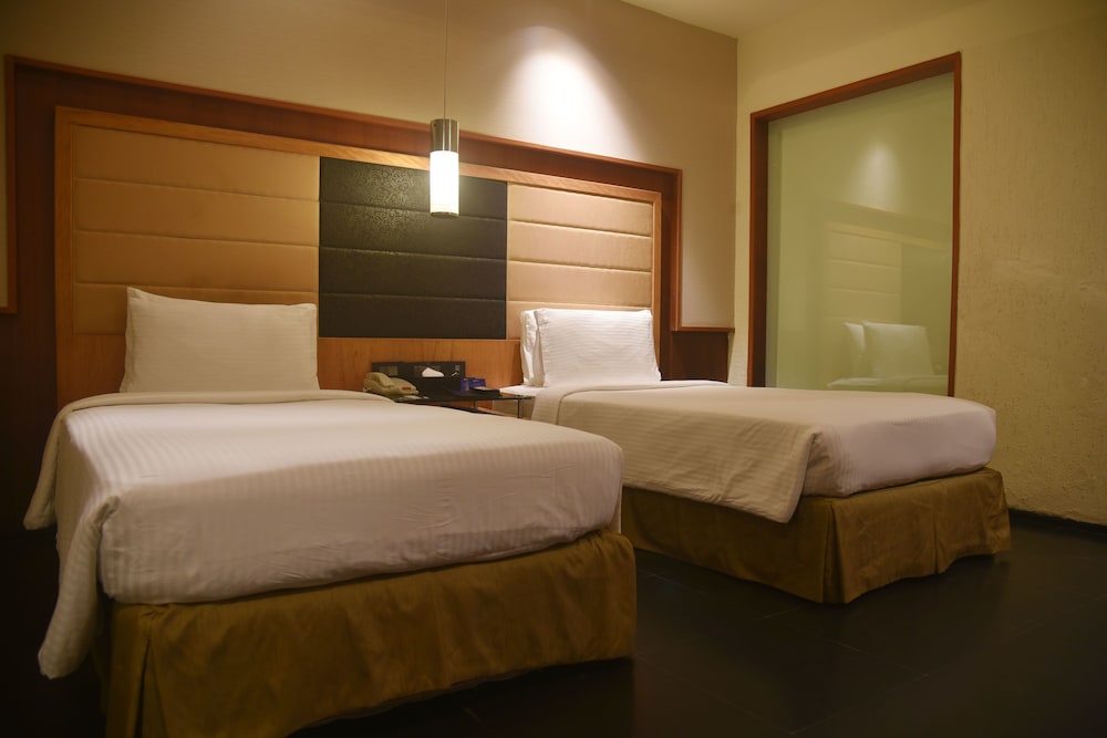 Taj Alibaug Resort & Spa, Maharashtra 33/52