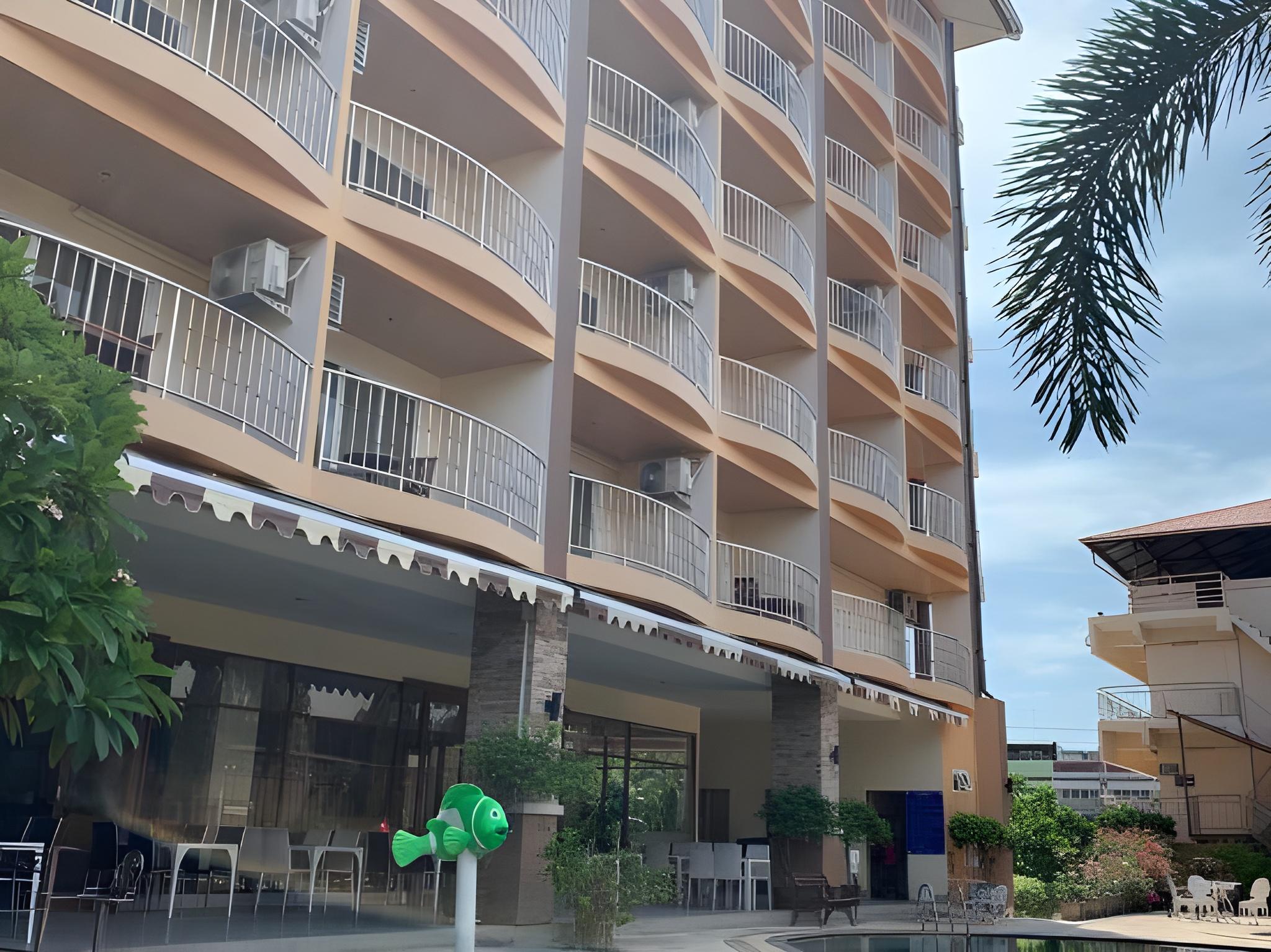 Siam Platinum Pattaya 3/44