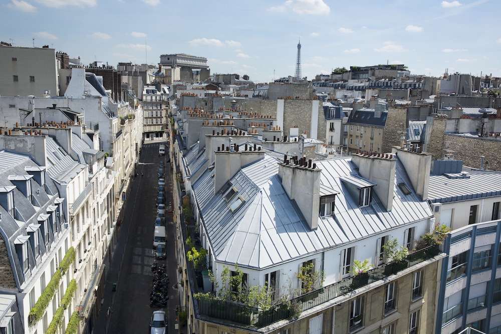Le Tsuba Hotel in PARIS