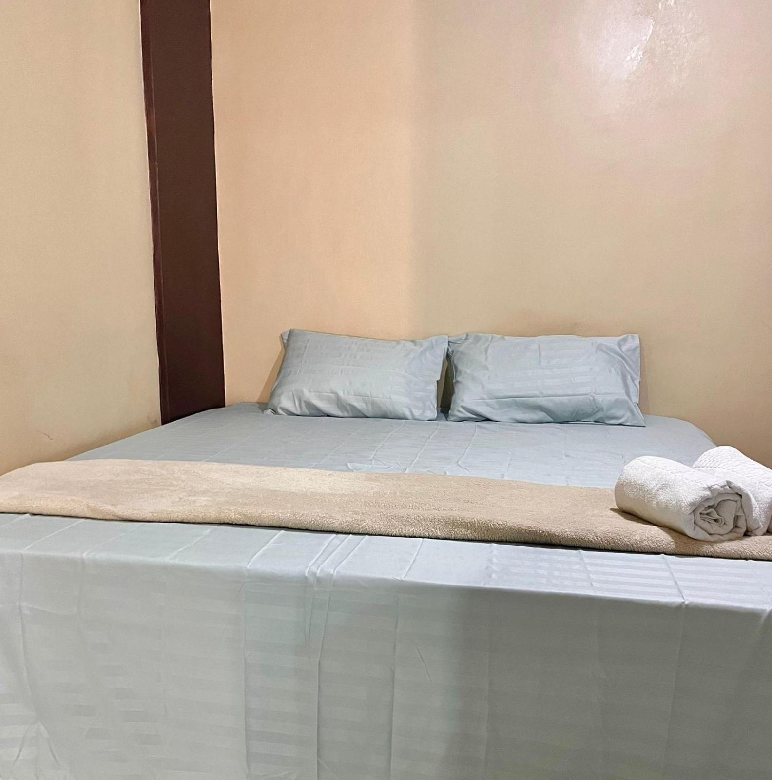 Hotel Santiago 6/30