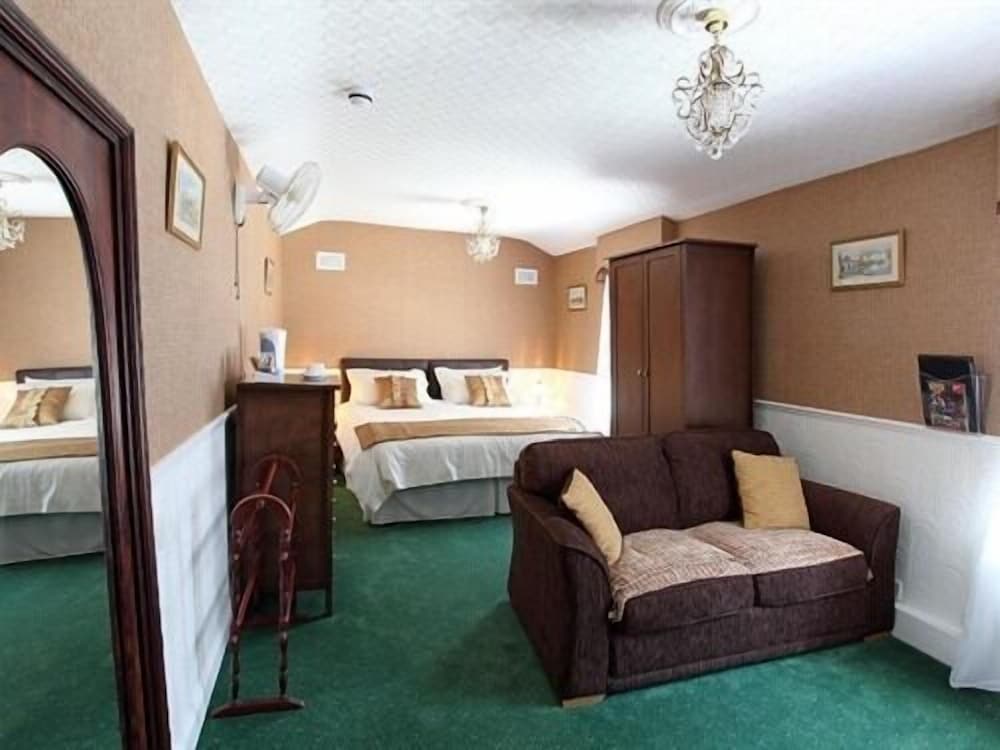The Shrewsbury Guest House 13/34