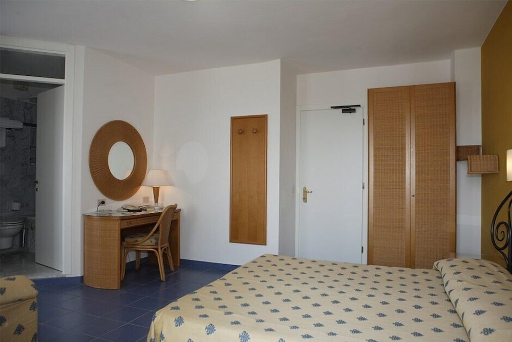 Hotel Serena 16/50