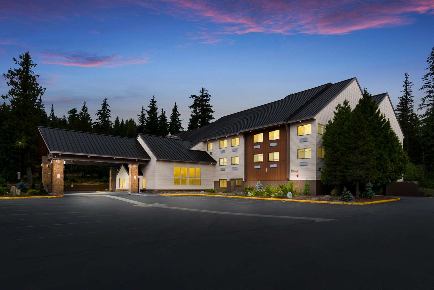 Best Western Mt. Hood Inn 7/41