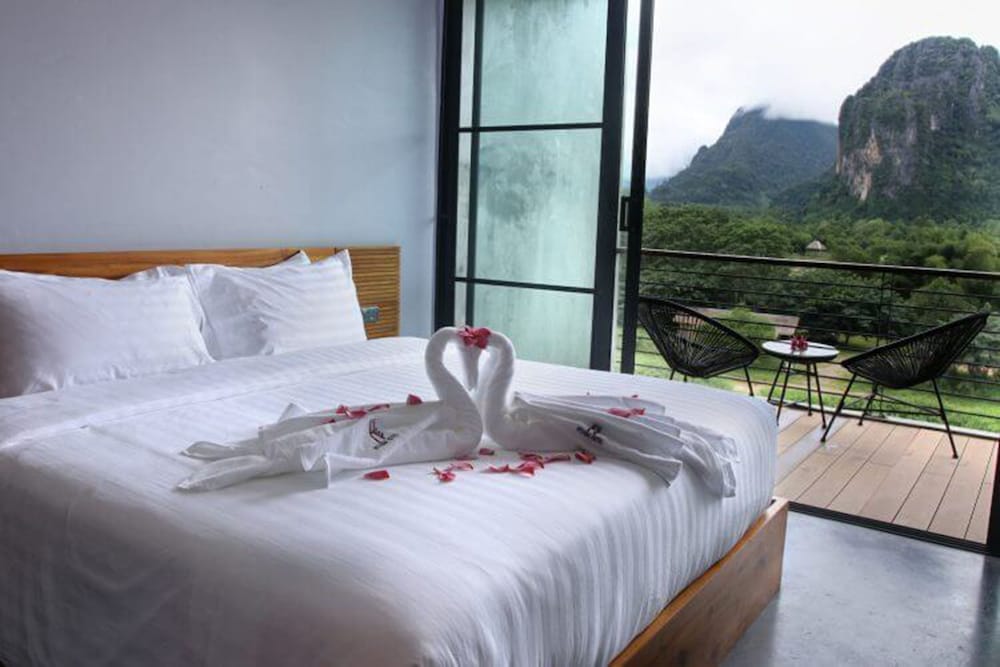 Inthira Vang Vieng 14/48