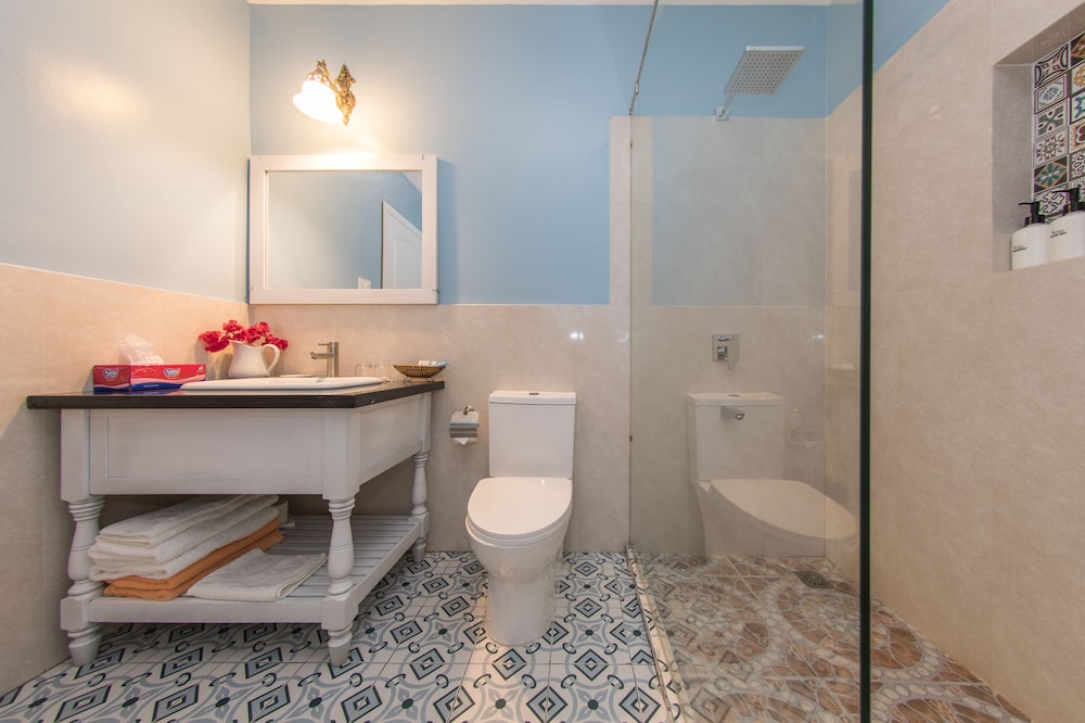 Grace Boutique Resort 50/50