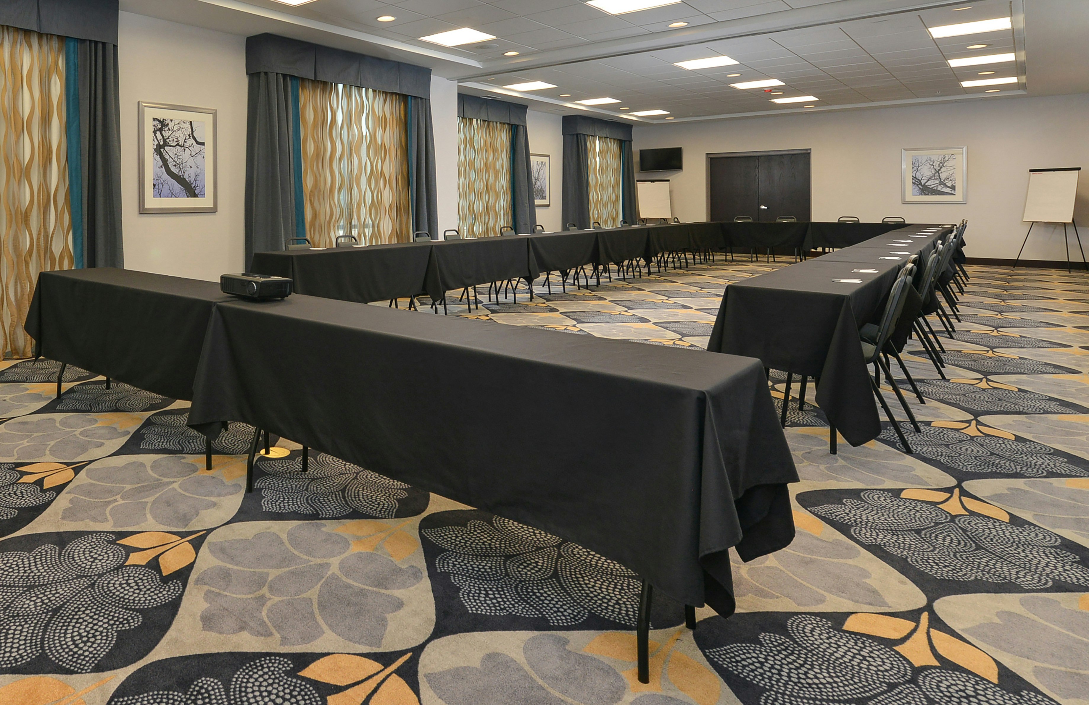Hampton Inn Suites Des Moines Downtown 36/43