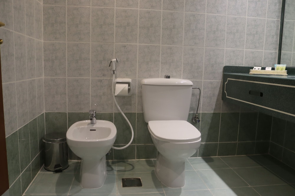 GSS Avenue Hotel 35/39