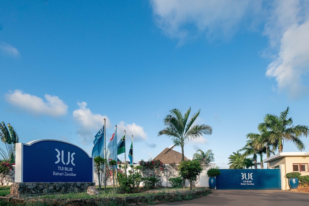 TUI BLUE Bahari Zanzibar 63/66