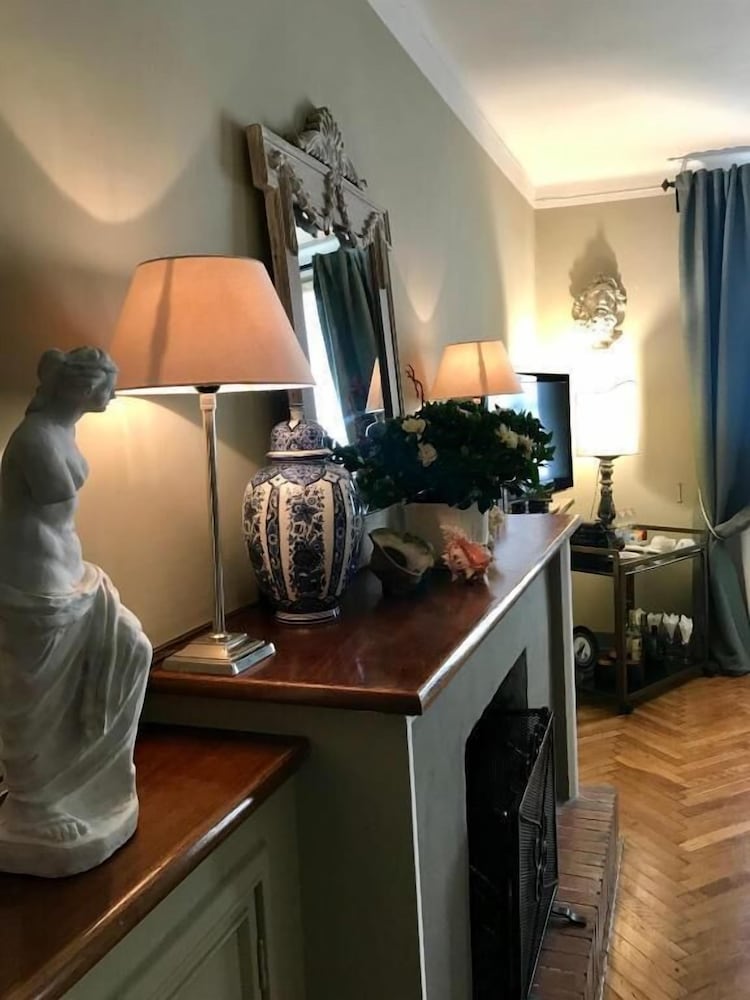 Capri Moon Guest House 20/50