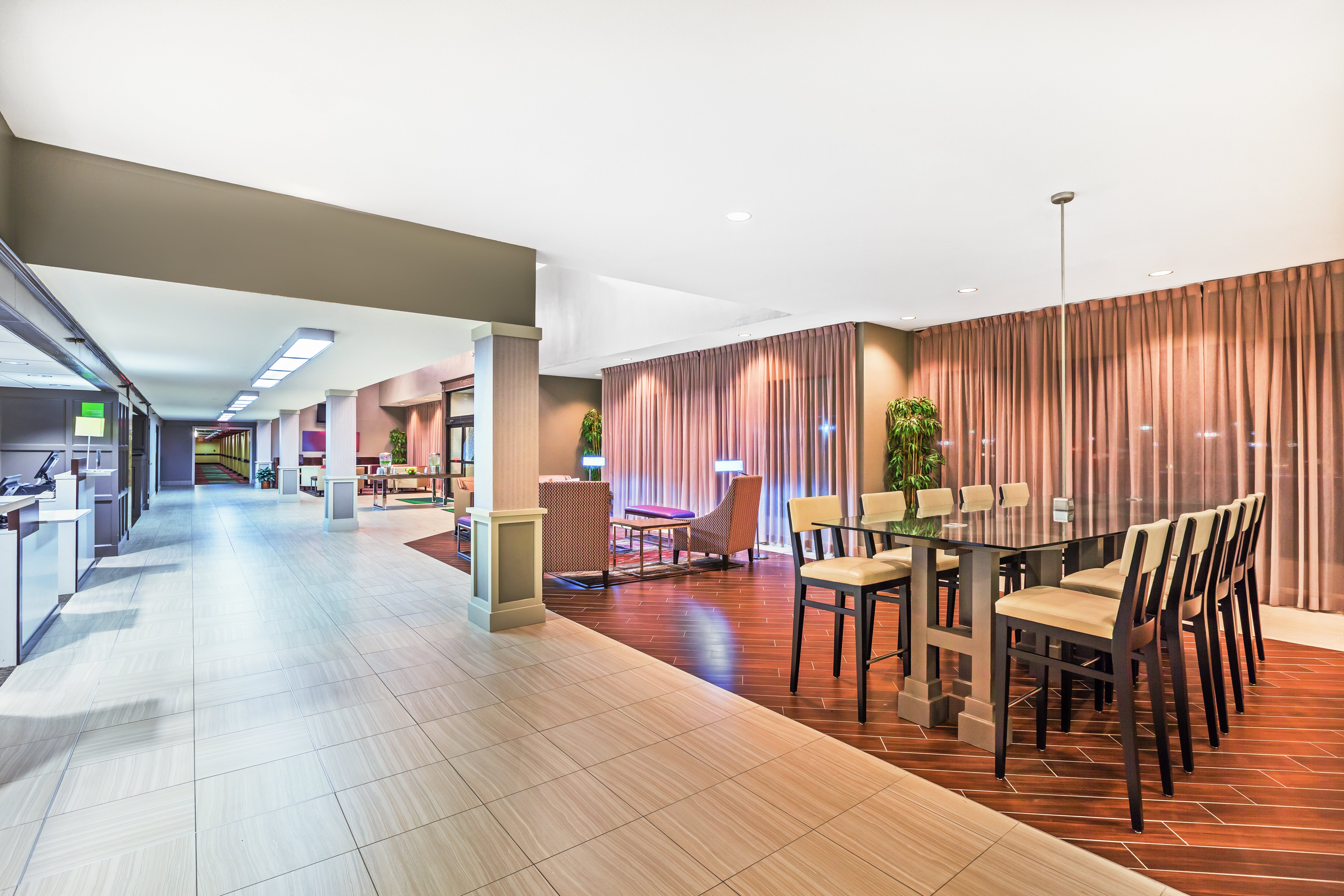 Holiday Inn Tyler-Conference Center, an IHG Hotel 23/62
