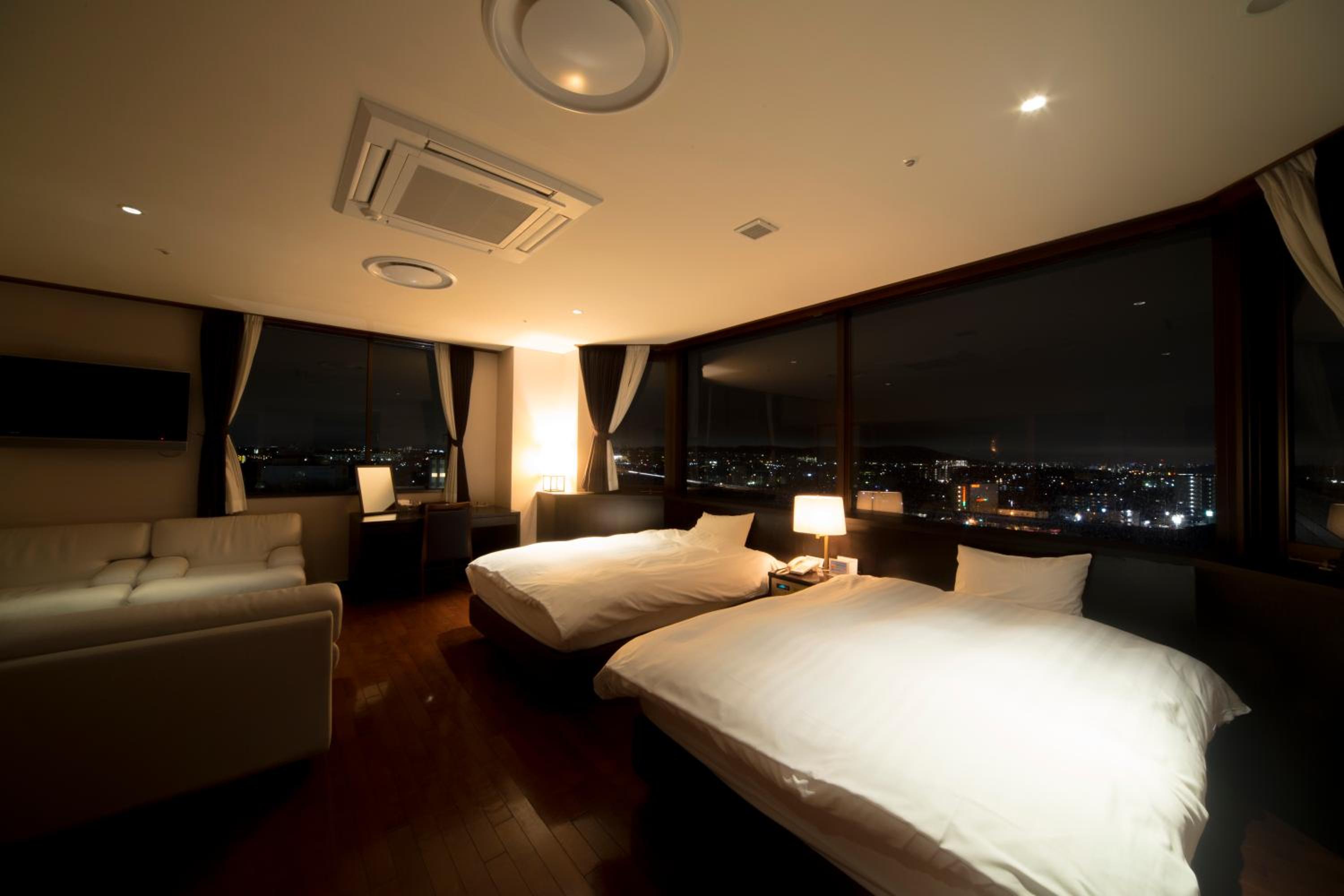 Deluxe, Tatami