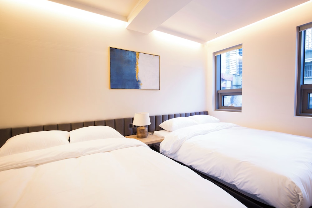 UH Suite The Jongno 4/44