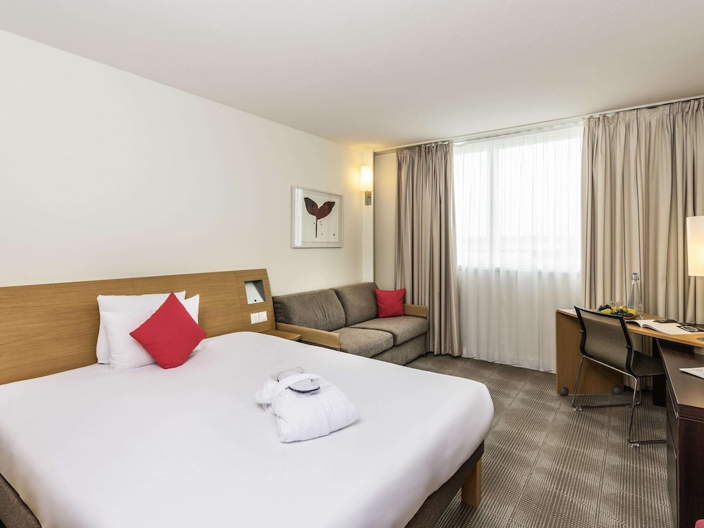 Novotel Bern Expo 10/76
