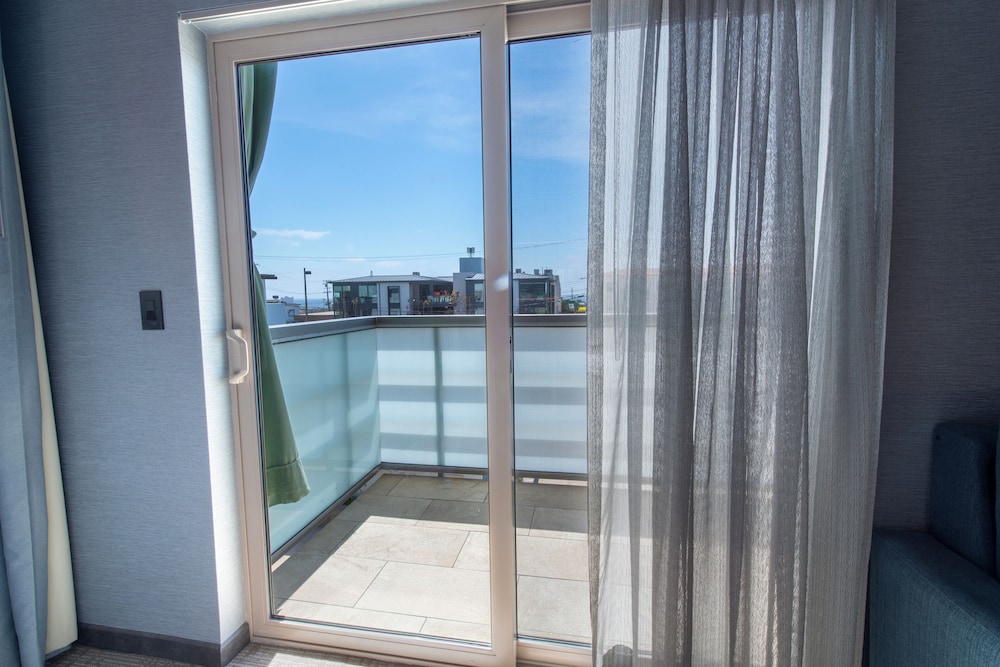 Shade Hotel Manhattan Beach 21/50