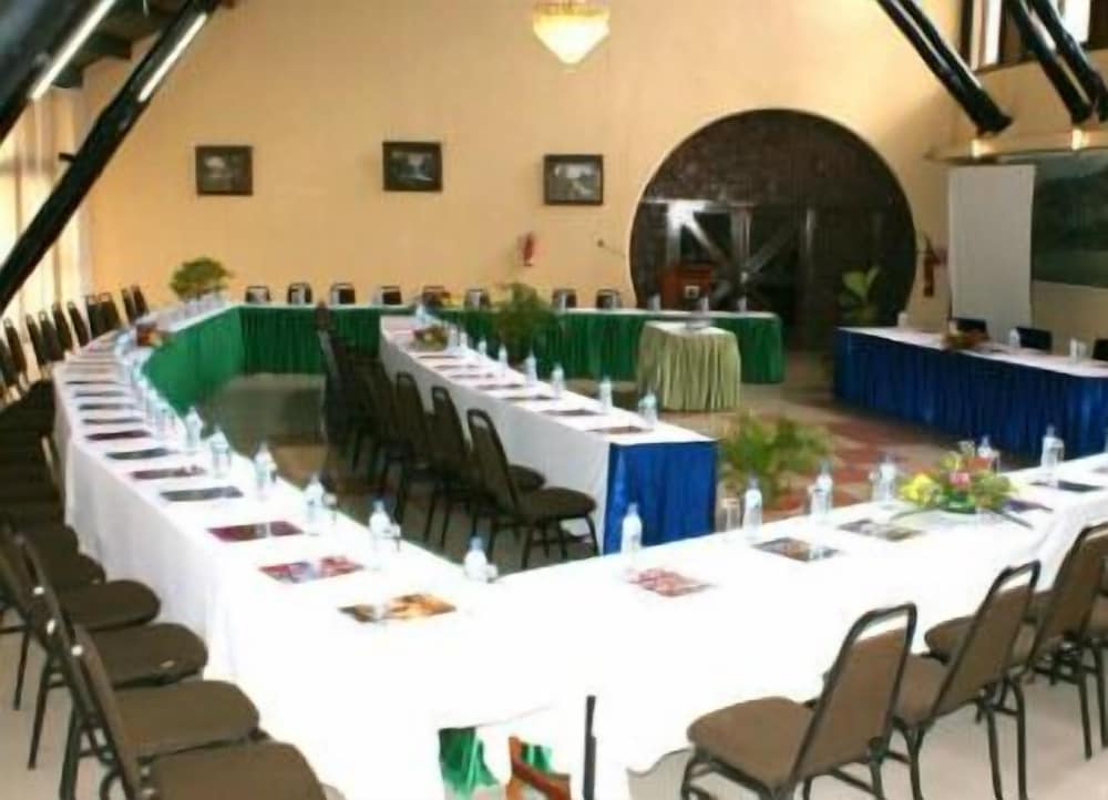Morogoro Hotel 37/50