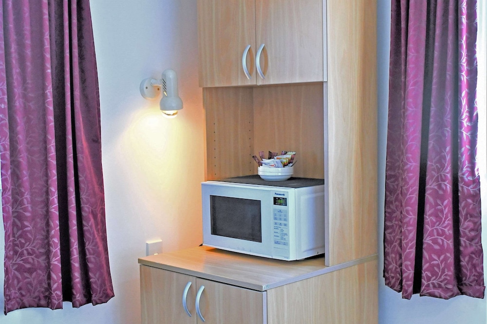 Comfort Inn Westshore Beach 17/35