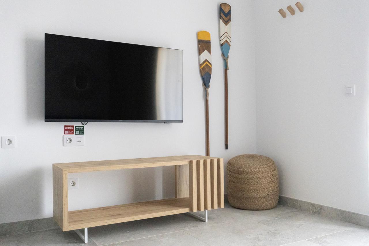 Esmeralda Cotillo Homes by LIVVO 7/79