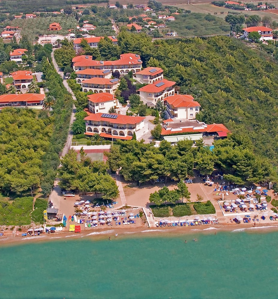 Portes Beach Hotel 57/64