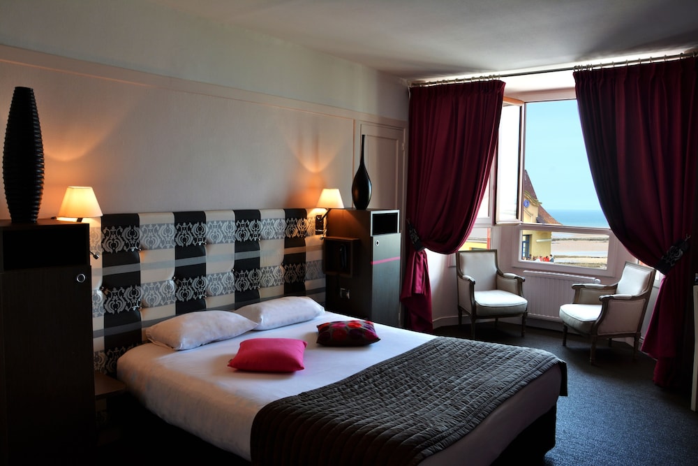 Hotel des Bains 13/42
