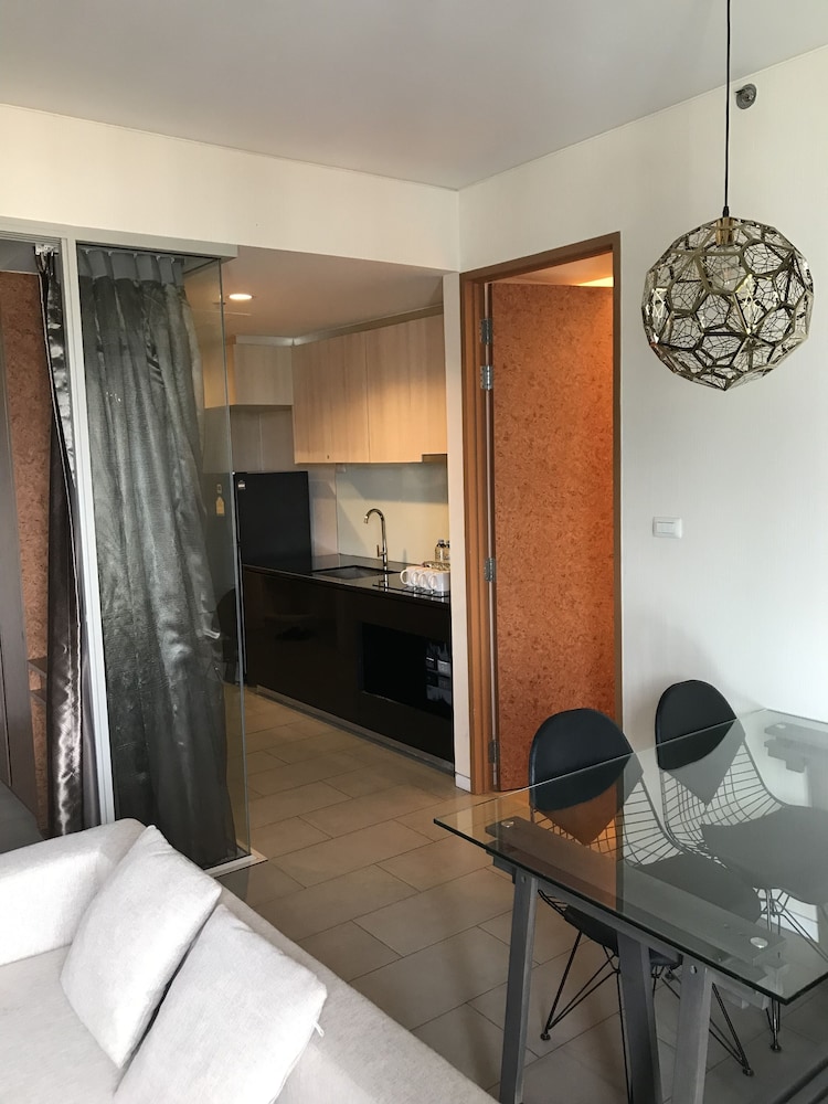 Boonrumpa Condotel 21/64