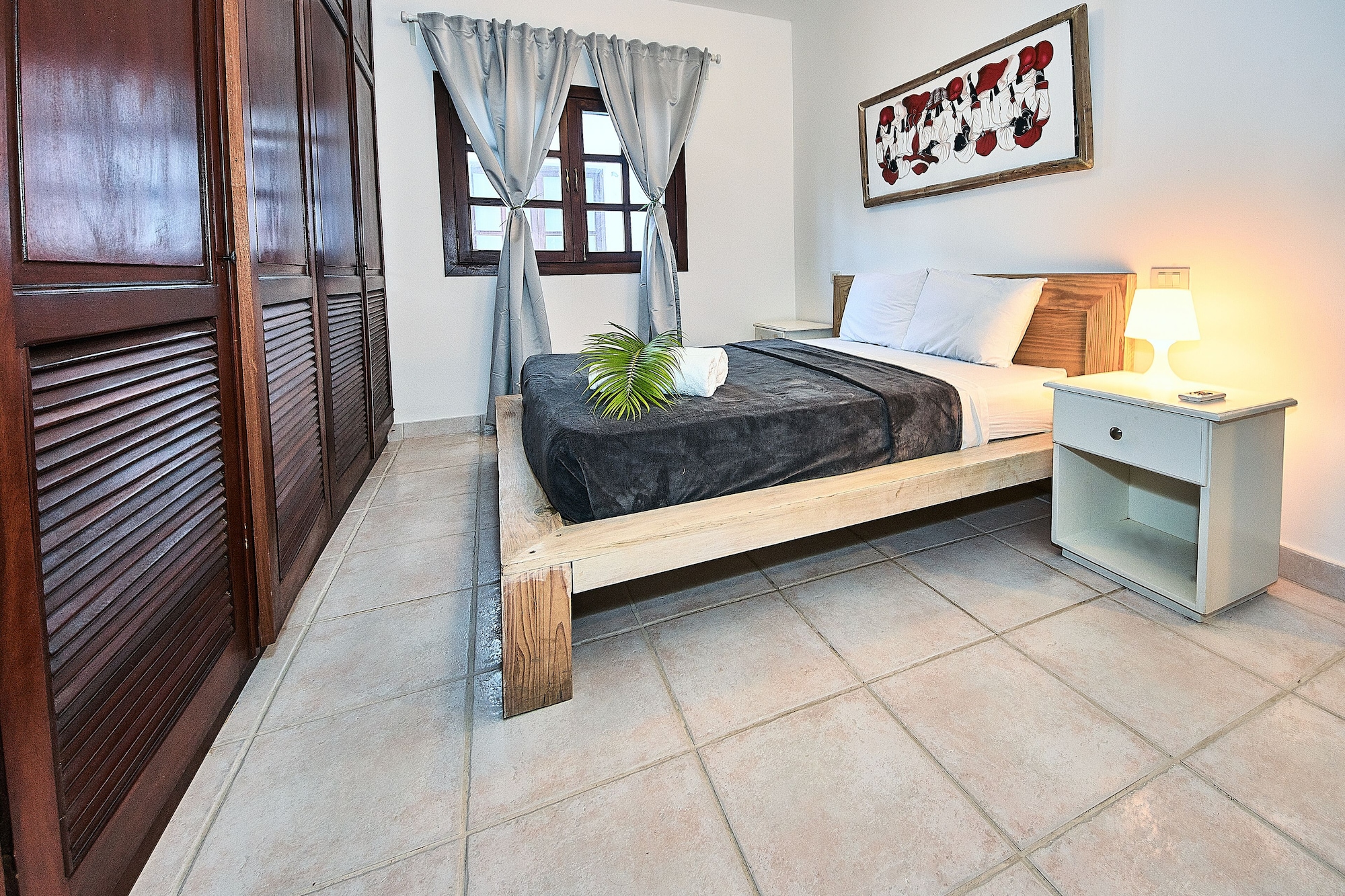 2 BEDROOMS, CLASSIC, APARTMENT, BEACH VIEW