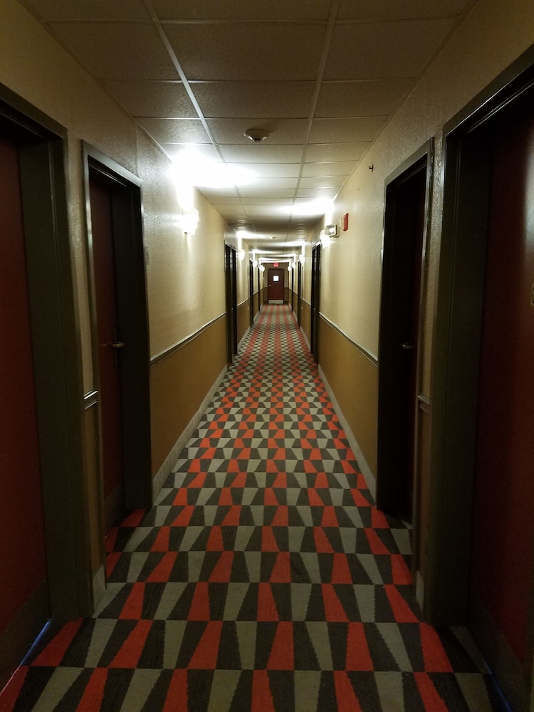 Microtel Inn And Suites Gatlinburg 28/29