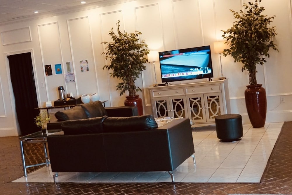 Altoona Grand Hotel 38/49