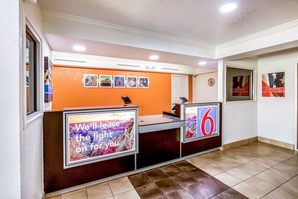Motel6 Euless, TX - DFW West 6/33