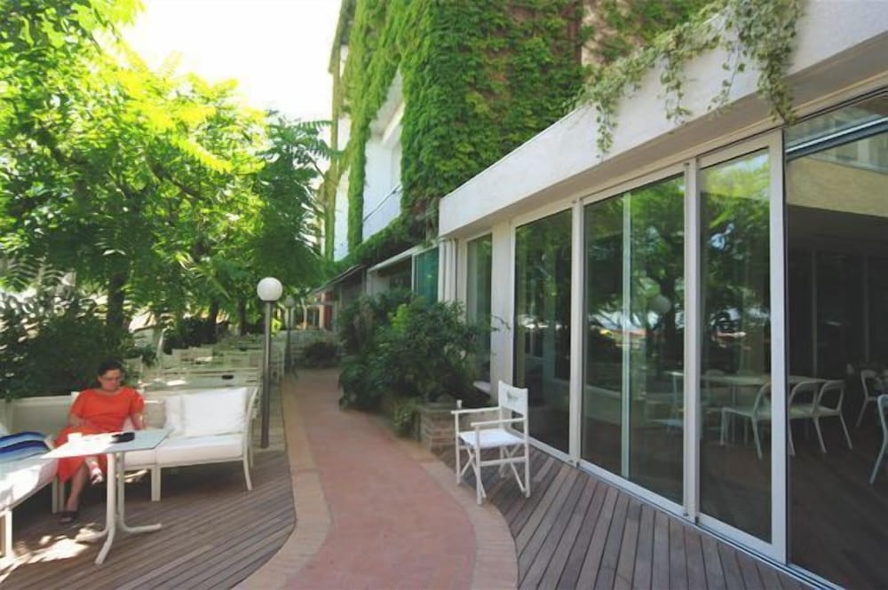 Hotel Giovanna Regina 1/34