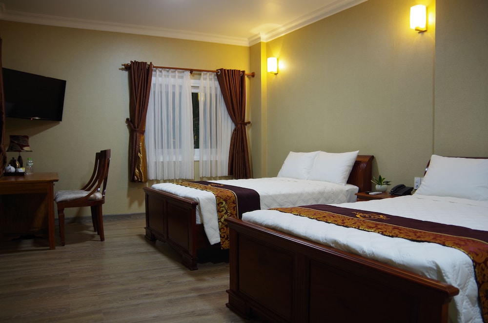 Ngoc Chau Hotel 15/60