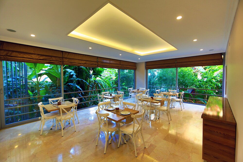 Perle Apart Hotel 38/48