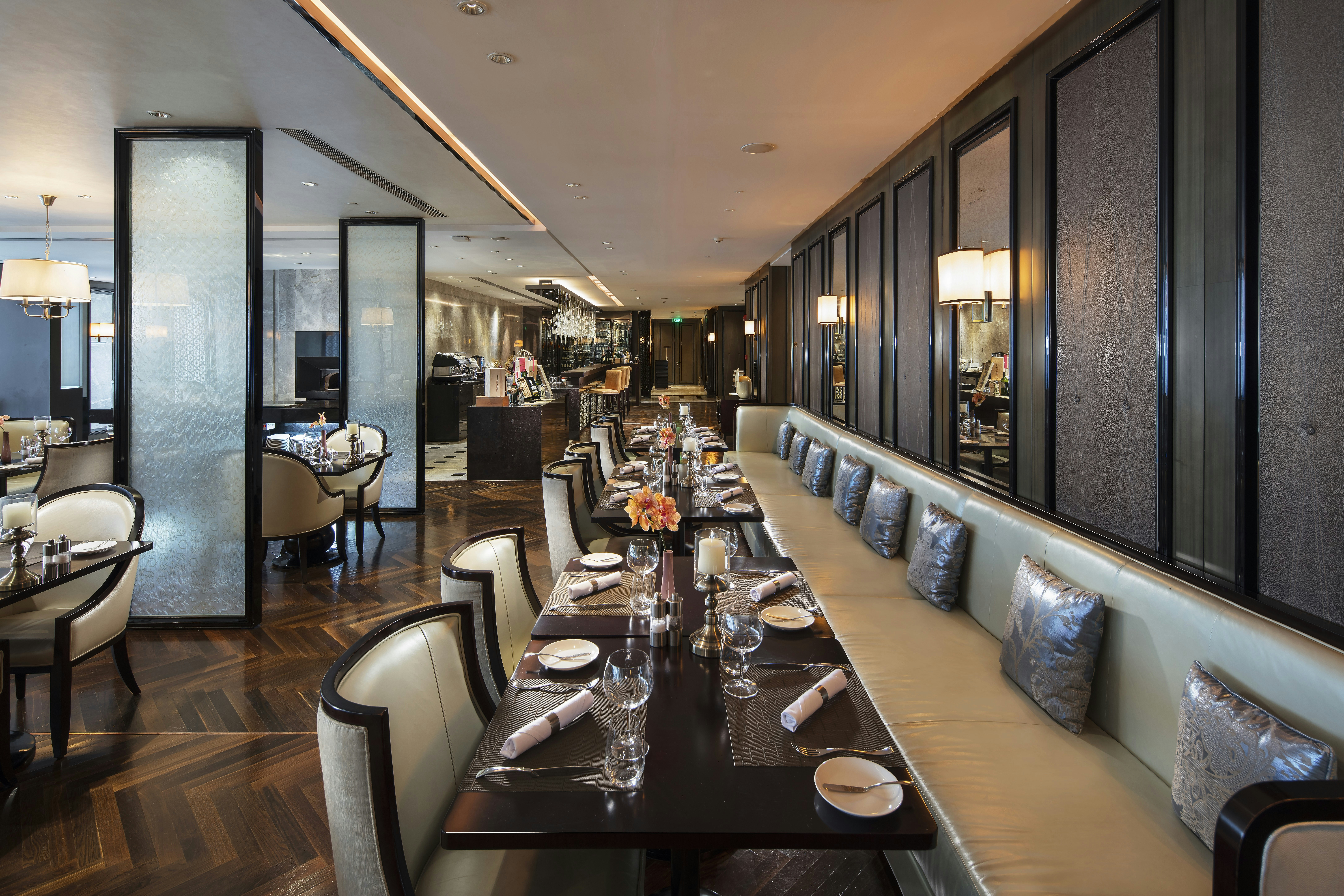 Hilton Guangzhou Tianhe 57/79