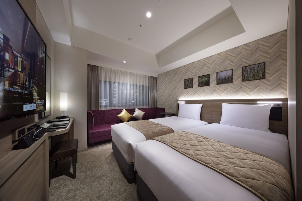 COMFORT, TWIN BEDS