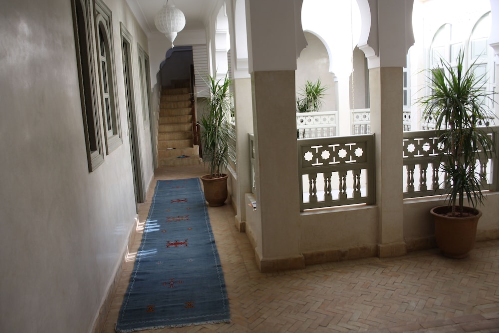 Riad Shama 6/75