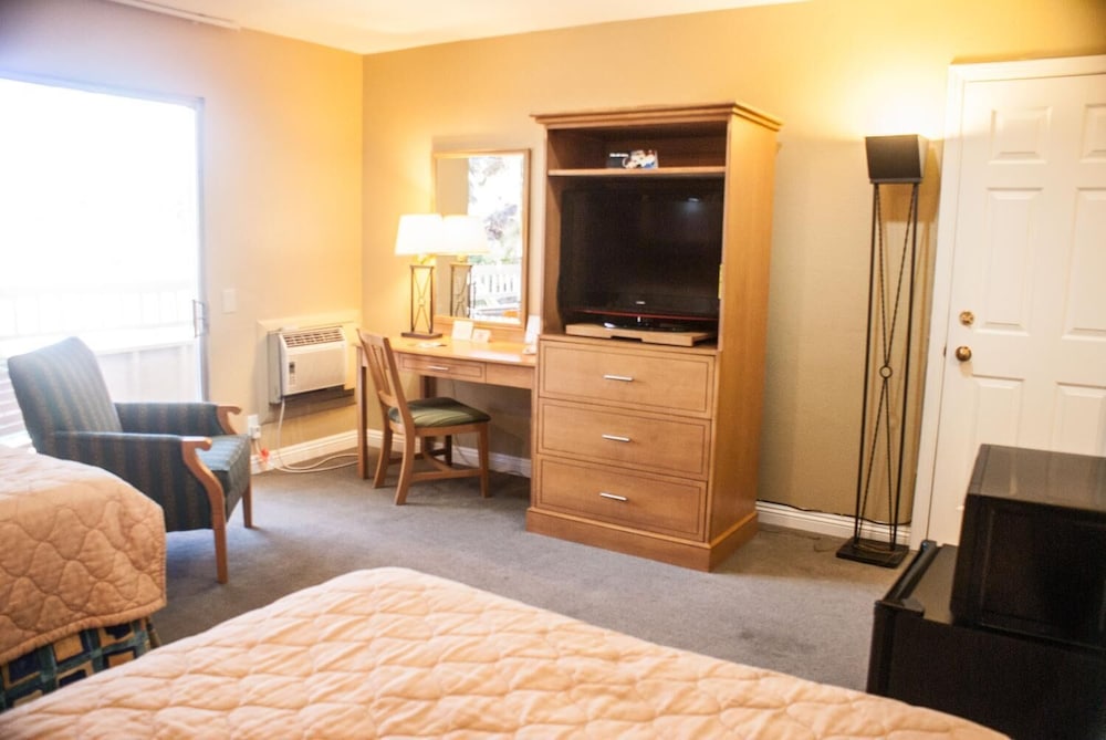 Sol Springs Inn 25/50