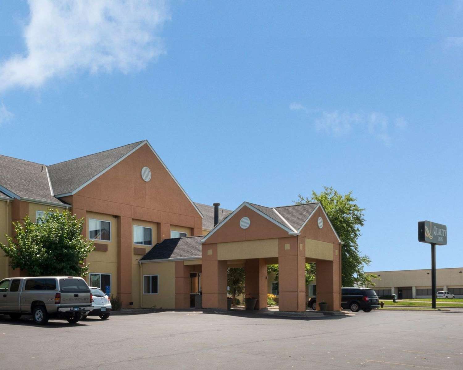 Quality Inn Lakeville North, MN 5/29