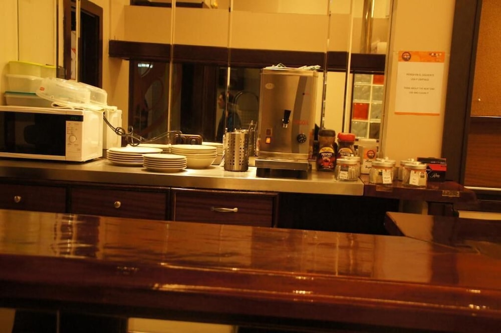 Moon Hostel Bio 23/34