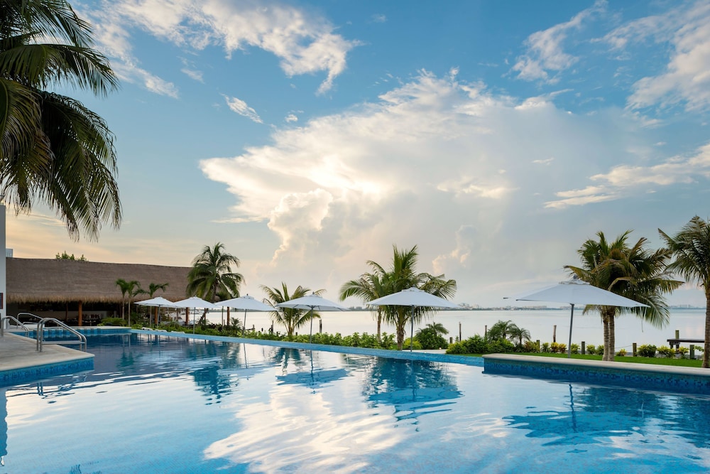 Real Inn Cancun 30/34