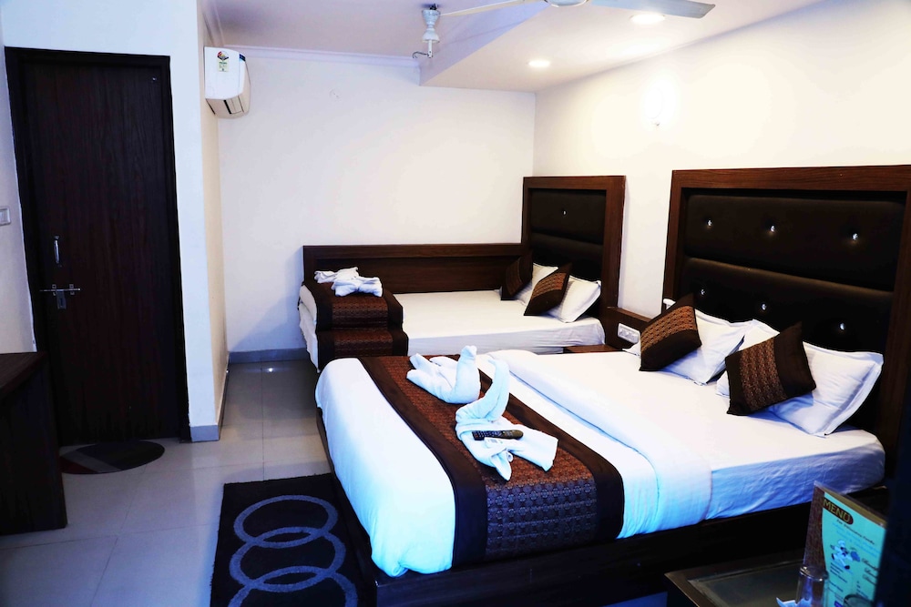 Hotel Kumar Palace 23/34
