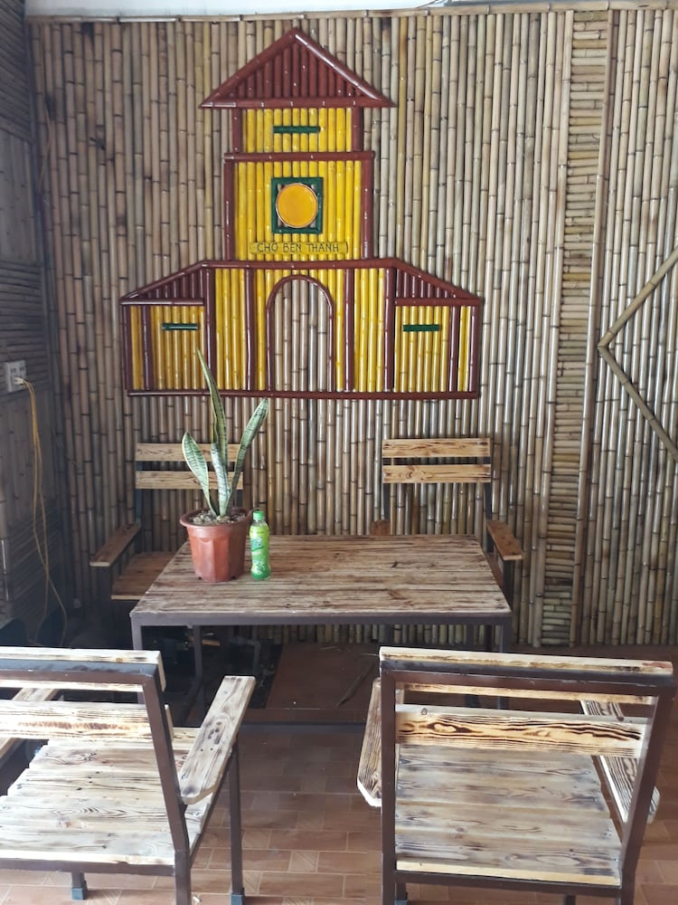 Tamcoc White Swan Hostel 27/48