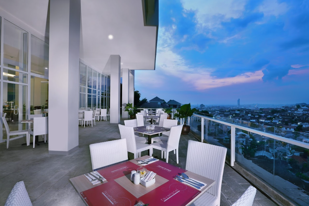 favehotel Simpang Lima - Semarang 17/24
