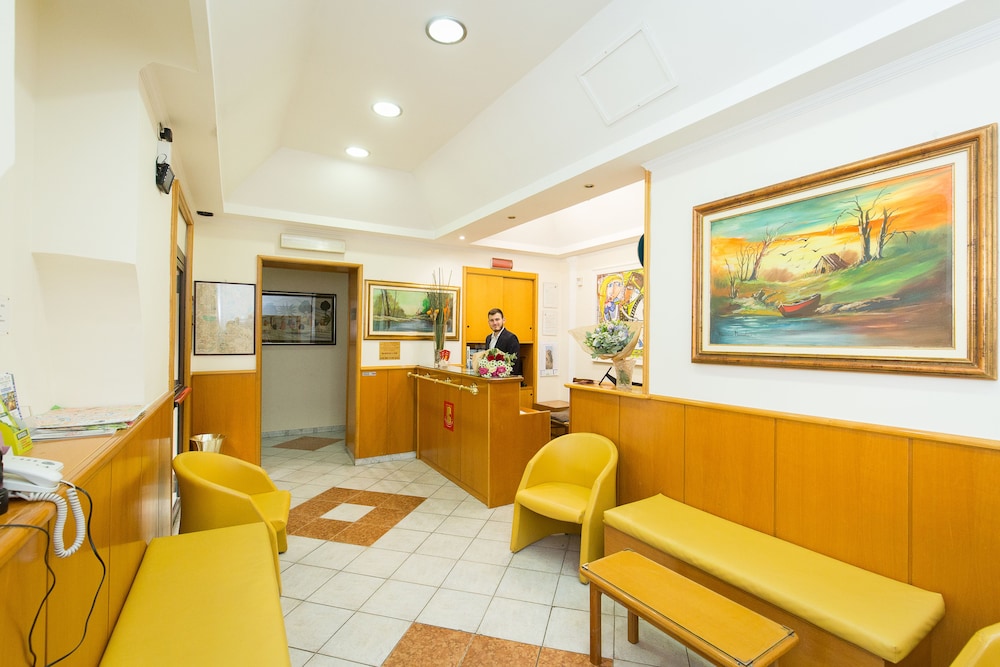 Concorde Hotel 11/67