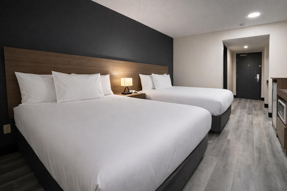 SureStay by Best Western Whitecourt 6/19